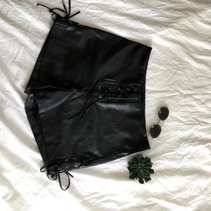 Fake leather high waisted shorts